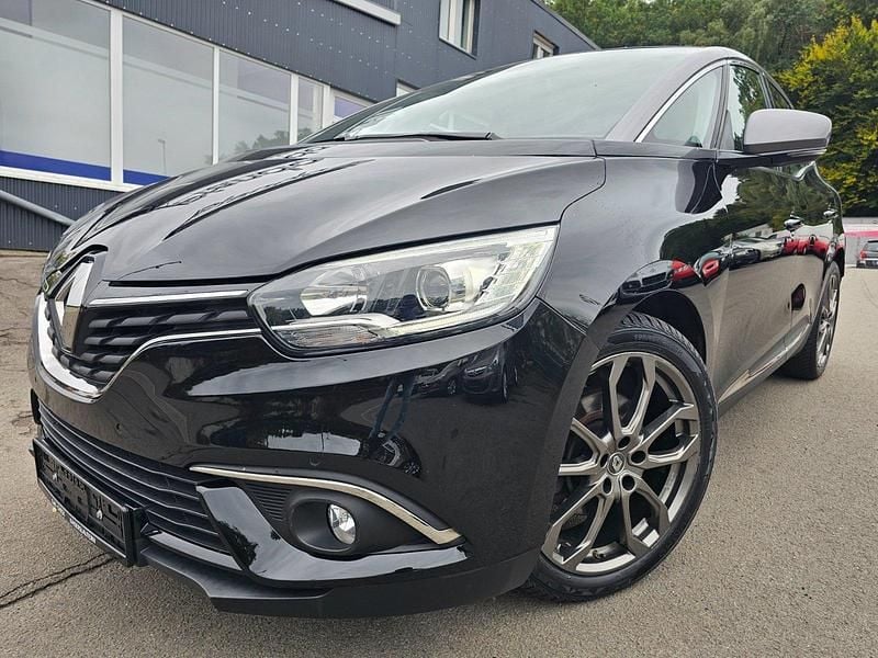 Schwarz Gebraucht 2018 Renault Scénic IV Bose Edition Van / Kleinbus | 12.500 € (Superpreis) - Bild 1/4