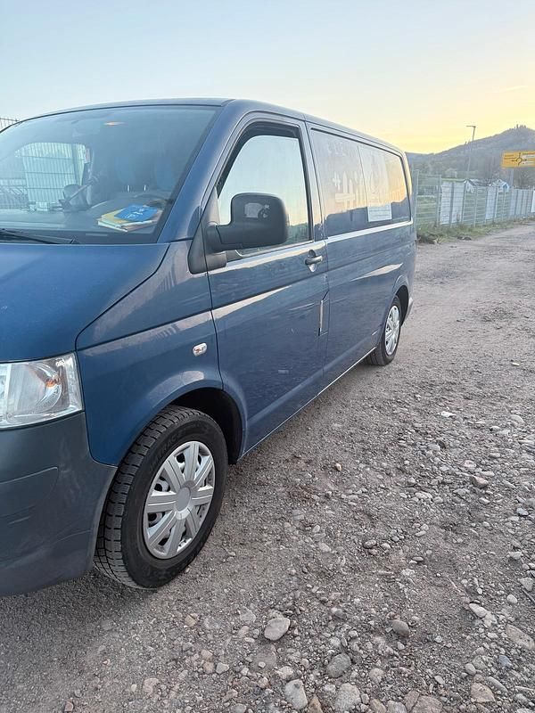 Gebraucht VW Transporter 102 PS (75 kW) 2008 Blau Van
