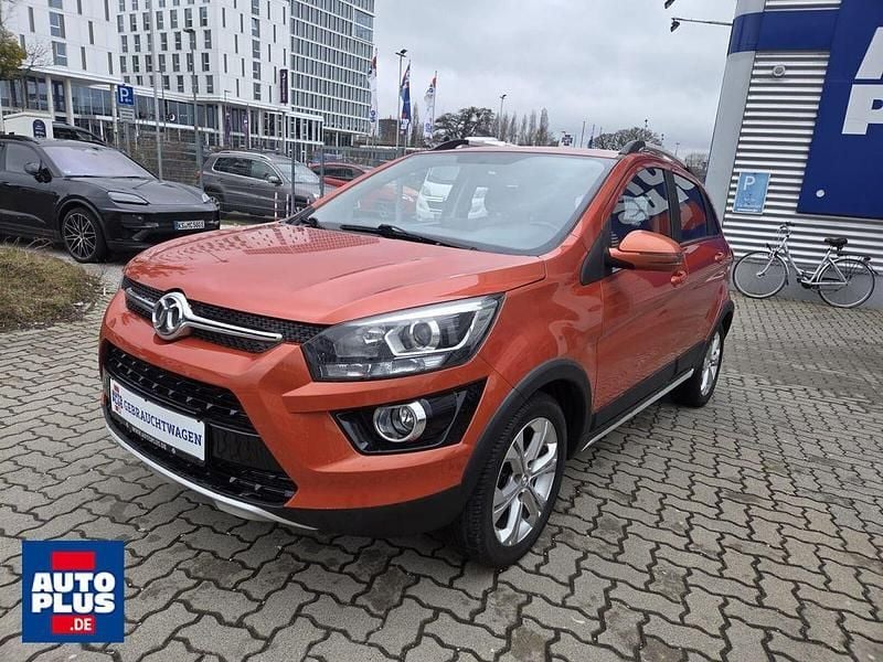 Gebraucht Baic X25 111 PS (81 kW) 2019 Orange SUV
