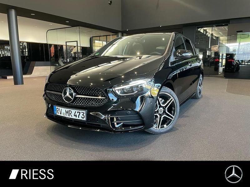 Schwarz Gebraucht 2025 Mercedes B250e Night Van / Kleinbus | 43.900 € - Bild 1/4
