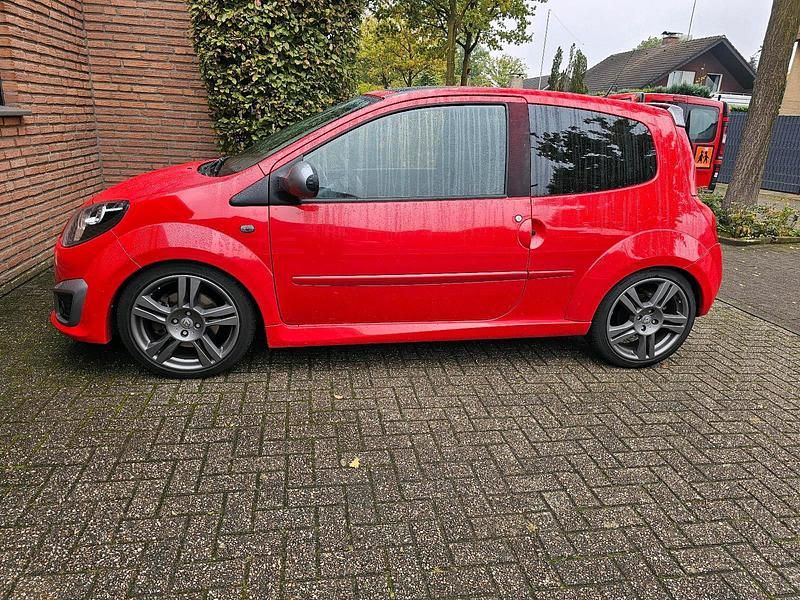 Rot Gebraucht 2009 Renault Twingo R.S. Kleinwagen | 6.750 € (Teuer) - Bild 1/4