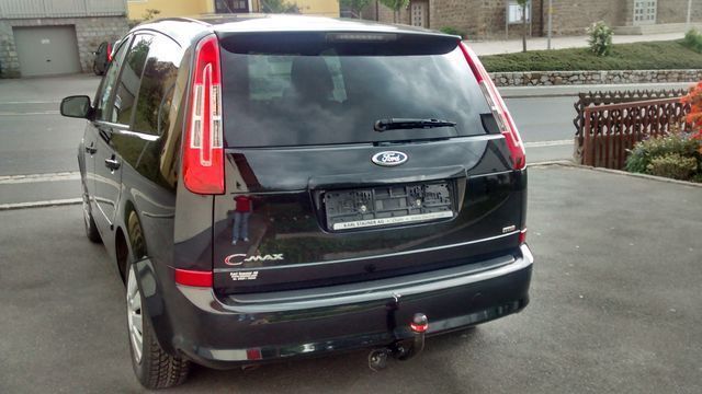 Gebraucht Ford C-MAX 109 PS (80 kW) 2010 Schwarz metallic Van / Kleinbus