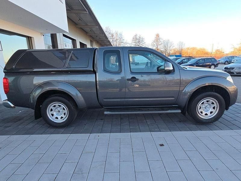Gebraucht Nissan Navara SE 190 PS (139 kW) 2011 Blau Abholung