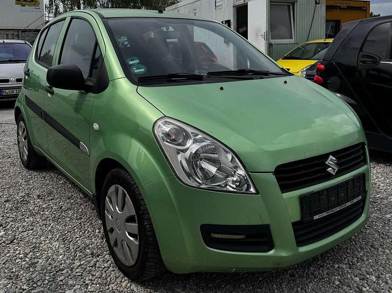 Grün Gebraucht 2009 Suzuki Splash Kleinwagen | 2.300 € (Fairer Preis) - Bild 1/4