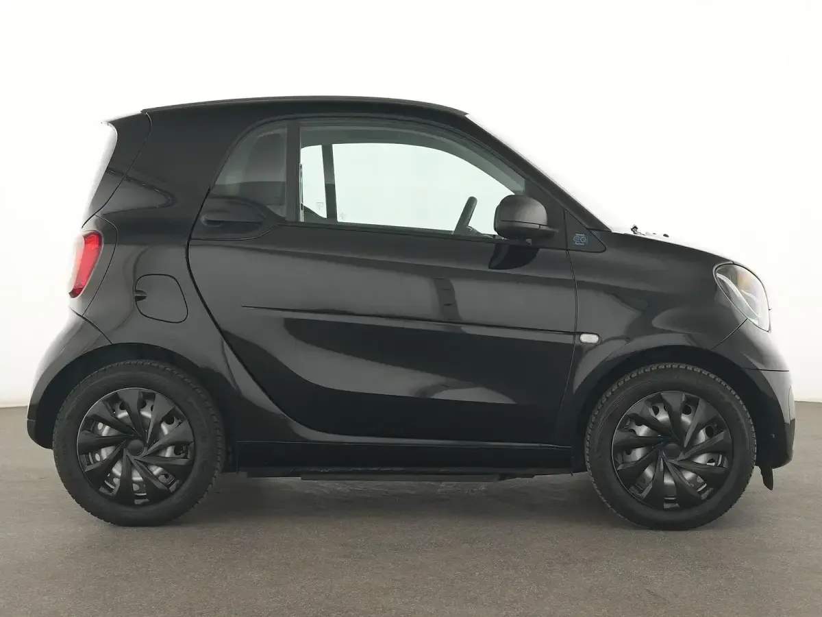 Gebraucht Smart ForTwo Electric Drive 60 kW (82 PS) 2022 Schwarz Coupé
