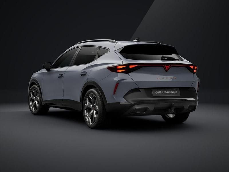 Neu Cupra Formentor 150 PS (110 kW) 2026 Grau SUV