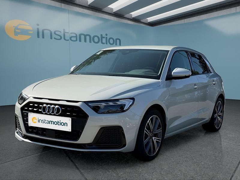 Silber Gebraucht 2024 Audi A1 Sportback Kleinwagen | 24.099 € (Etwas zu teuer) - Bild 1/4