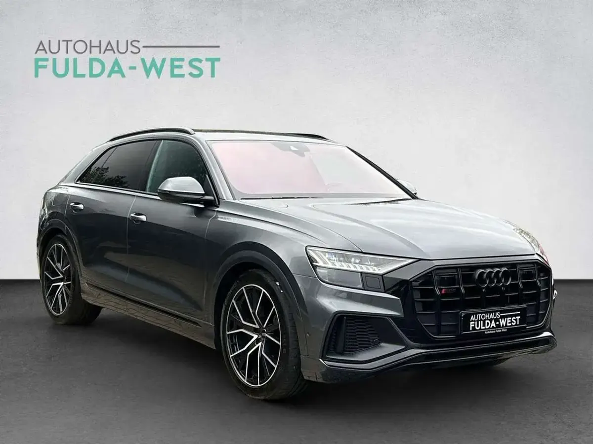 Gebraucht Audi SQ8 Ambiente 507 PS (372 kW) 2021 Daytonagrau perleffekt SUV
