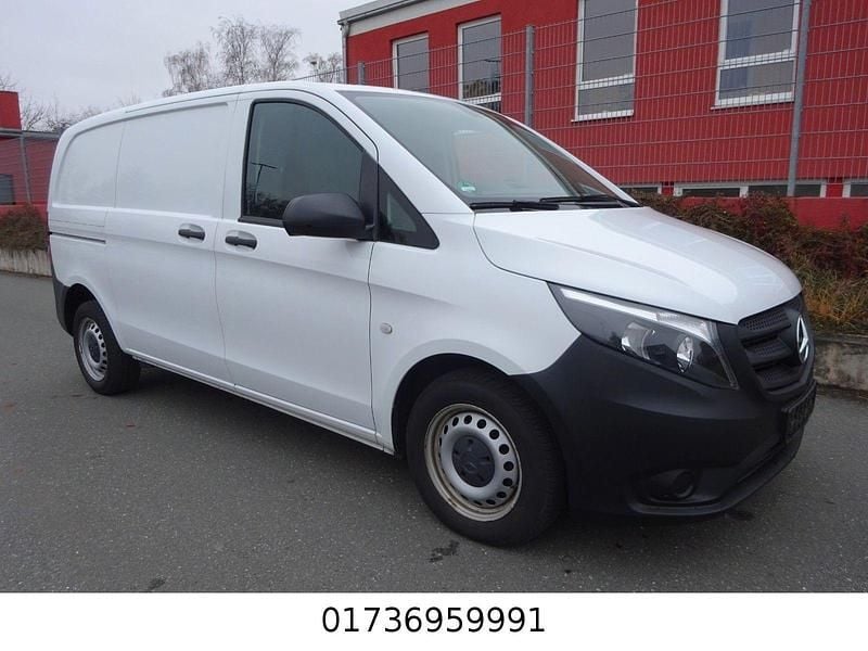 Gebraucht Mercedes Vito 102 PS (75 kW) 2020 Weiß Van