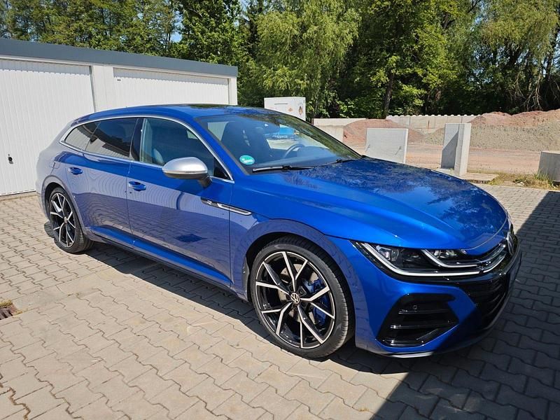 Blau Gebraucht 2022 VW Arteon R Kombi | 40.000 € (Fairer Preis) - Bild 1/4