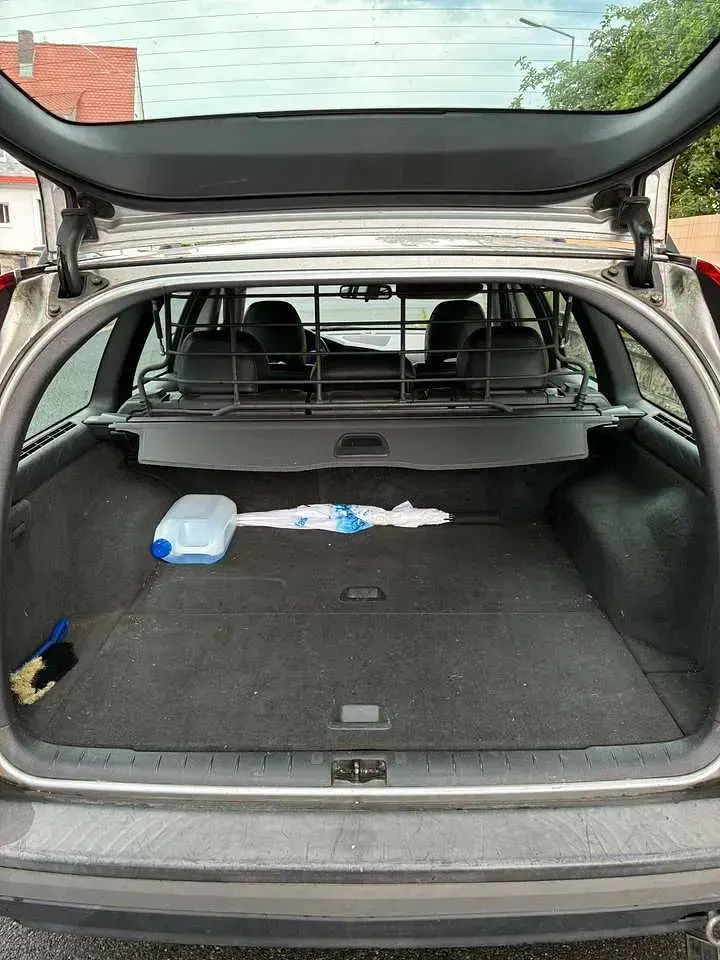 Gebraucht Volvo V70 Kinetic 131 PS (96 kW) 2004 Silber Kombi