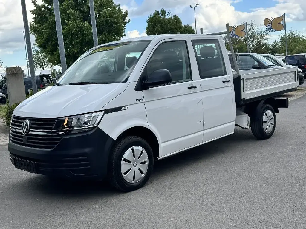 Gebraucht VW T6.1 150 PS (110 kW) 2023 Weiß Van