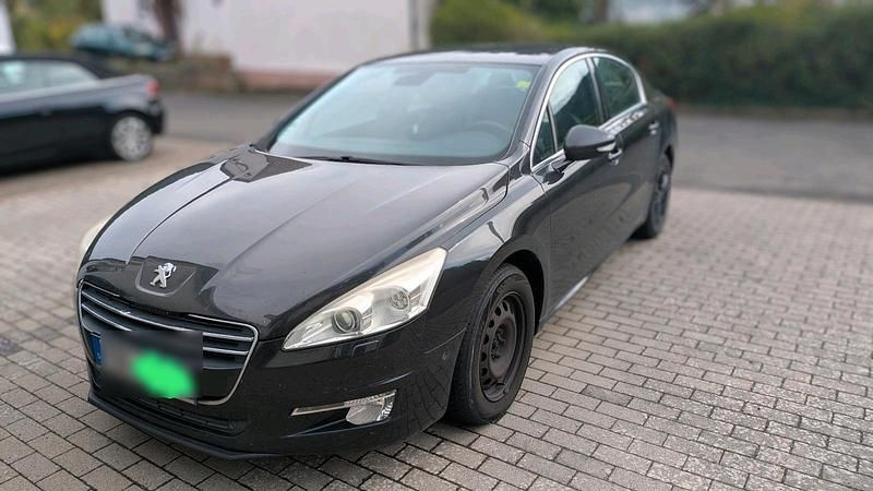 Grau Gebraucht 2011 Peugeot 508 Limousine | 2.800 € (Guter Preis) - Bild 1/4