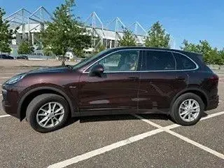 Gebraucht Porsche Cayenne 262 PS (192 kW) 2017 Braun SUV