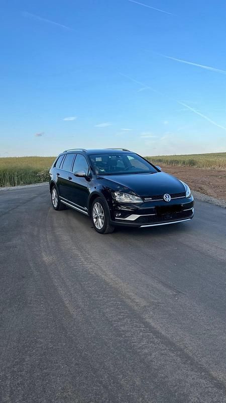 Schwarz Gebraucht 2015 VW Golf Alltrack Kombi | 15.500 € (Fairer Preis) - Bild 1/4