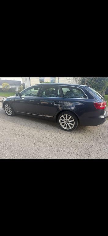Gebraucht Audi A6 239 PS (175 kW) 2010 Andere farben Kombi