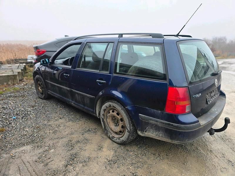 Gebraucht VW Golf IV 105 PS (77 kW) 2001 Blau Kombi
