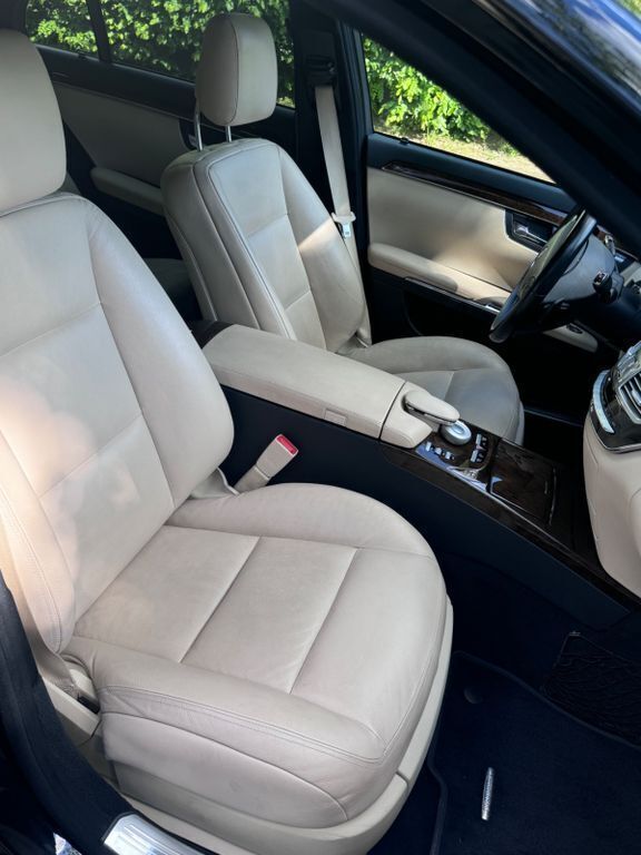 Schwarz Gebraucht 2012 Mercedes S350 Limousine | 18.900 € - Bild 1/4