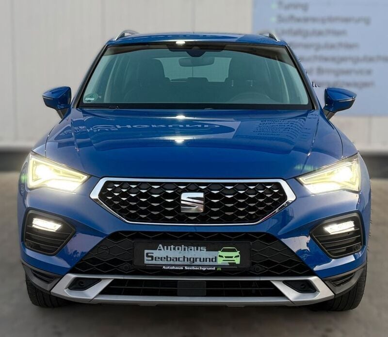 Blau Gebraucht 2021 Seat Ateca Xperience SUV | 26.600 € (Fairer Preis) - Bild 1/4