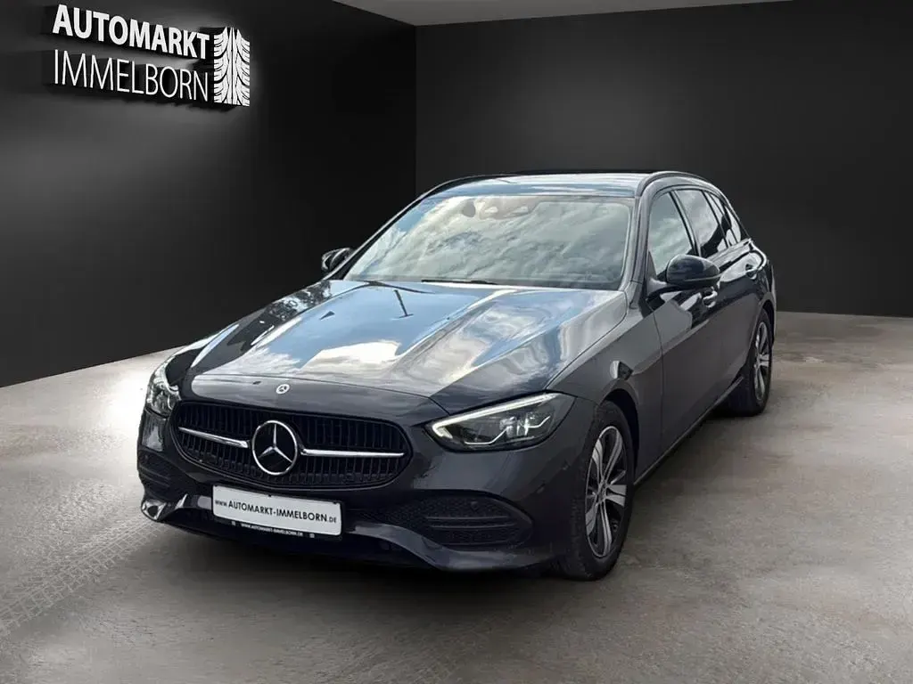 Gebraucht Mercedes C220 Night 220 PS (161 kW) 2023 Grau Kombi