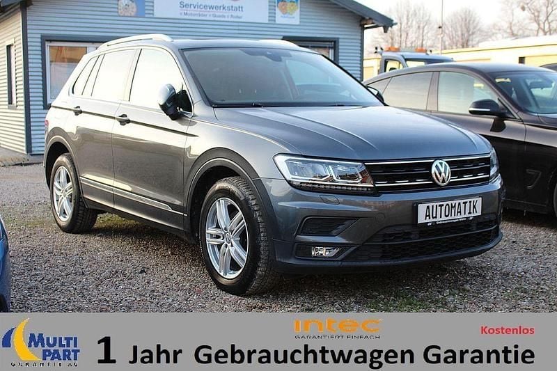 Grau Gebraucht 2018 VW Tiguan S SUV | 17.990 € (Fairer Preis) - Bild 1/4