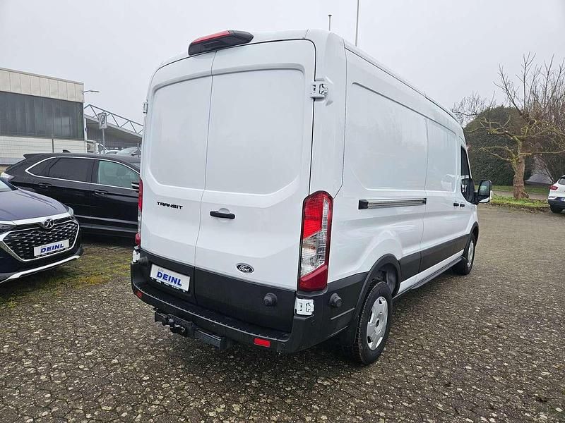 Gebraucht Ford Transit Trend 131 PS (96 kW) 2024 Frostweiß Van / Kleinbus