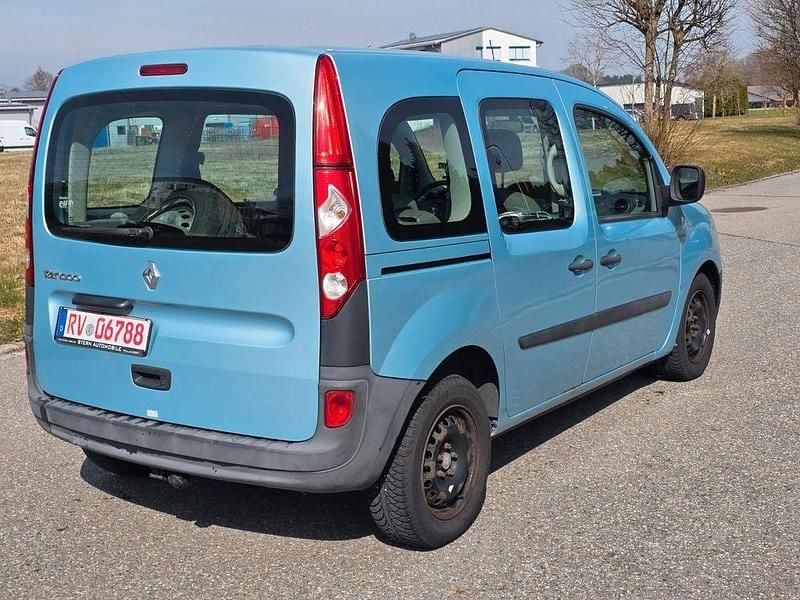 Gebraucht Renault Kangoo Expression 106 PS (77 kW) 2008 Blau Van / Kleinbus