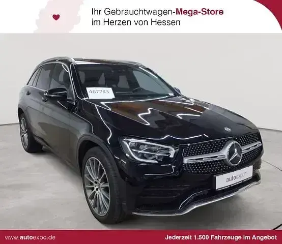 Gebraucht Mercedes GLC300 AMG line 245 PS (180 kW) 2022 SUV