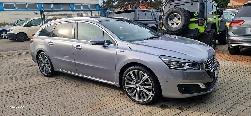 Silber Gebraucht 2015 Peugeot 508 GT Kombi | 8.600 € - Bild 1/4
