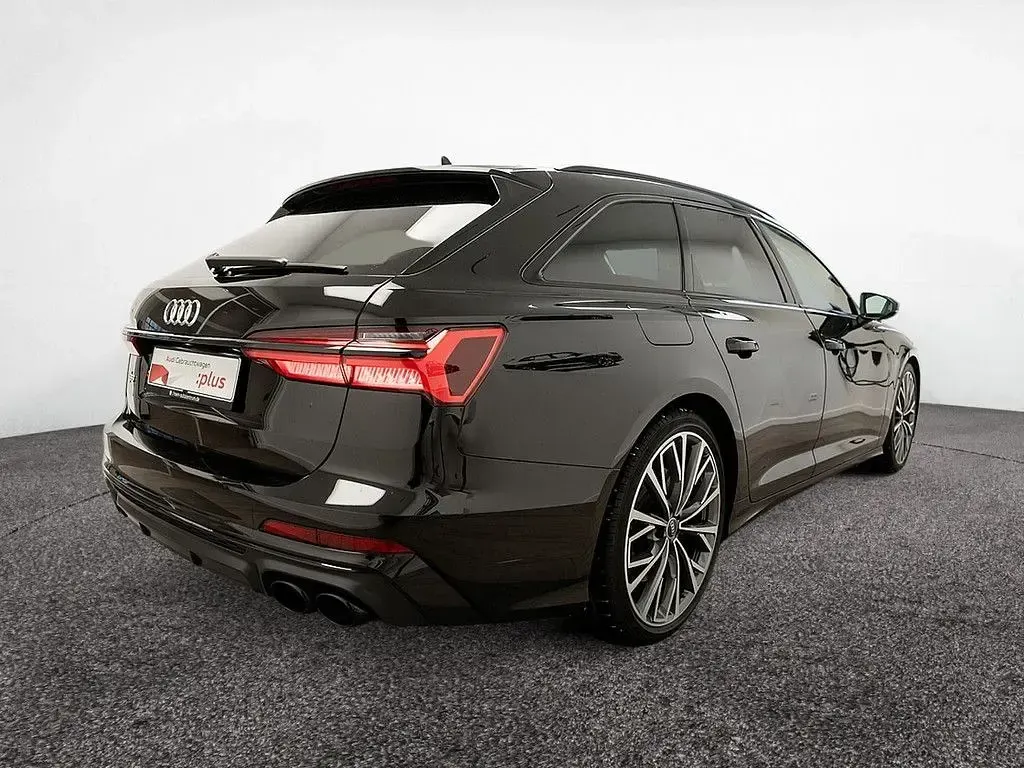 Używany Audi S6 Premium 344 KM (253 kW) 2022 Czarny Kombi