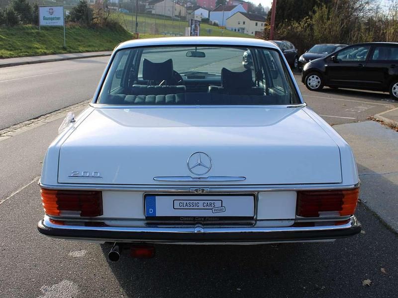 Gebraucht Mercedes 200/8 86 PS (63 kW) 1976 737 Limousine