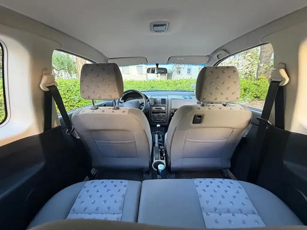 Second-hand Hyundai Getz GLS 110 CP (80 kW) 2005 Argintiu Hatchback