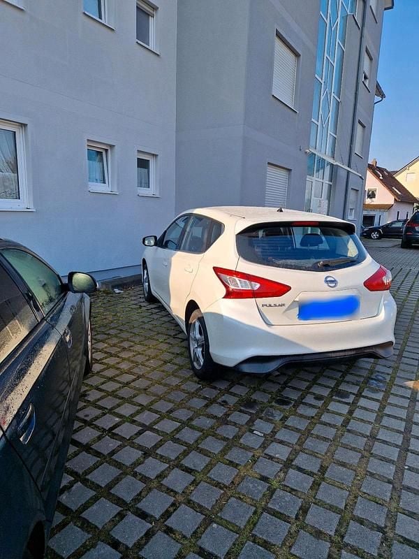 Gebraucht Nissan Pulsar 115 PS (84 kW) 2015 Weiß Kleinwagen