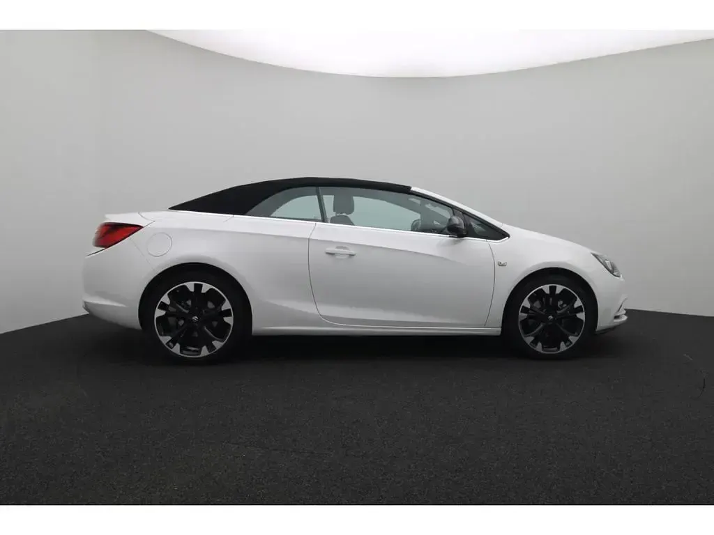 Gebraucht Opel Cascada Innovation 136 PS (100 kW) 2019 Weiß Cabrio