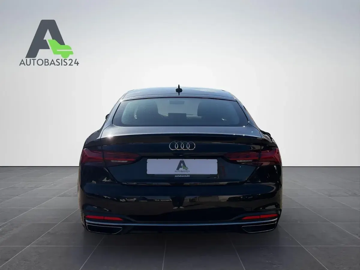 Gebraucht Audi A5 Sportback Advanced 163 PS (119 kW) 2020 Schwarz Kleinwagen