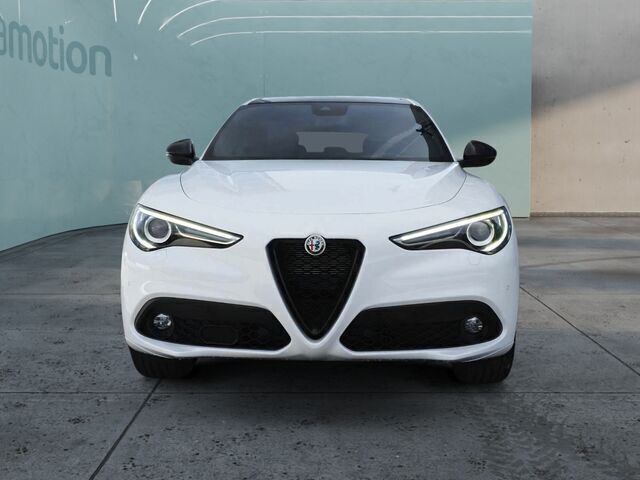 Gebraucht Alfa Romeo Stelvio Estrema 209 PS (153 kW) 2022 Weiß SUV