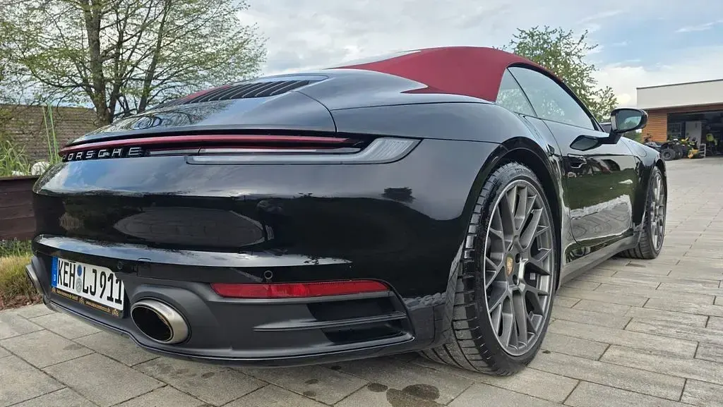 Gebraucht Porsche 911 Carrera Cabriolet 385 PS (283 kW) 2023 Schwarz Cabrio