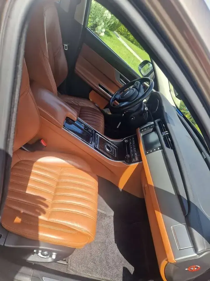 Gebraucht Jaguar XF Portfolio 179 PS (131 kW) 2016 Limousine