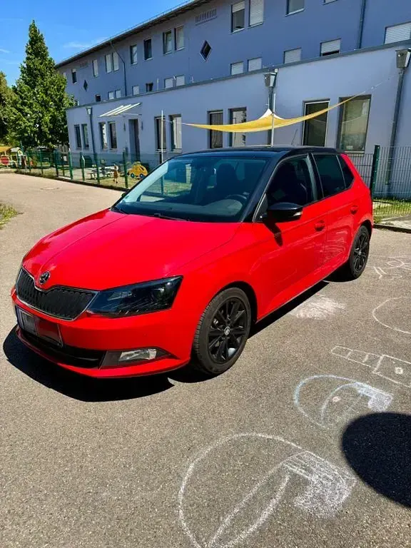 Gebraucht Skoda Fabia Style 90 PS (66 kW) 2016 Rot Limousine