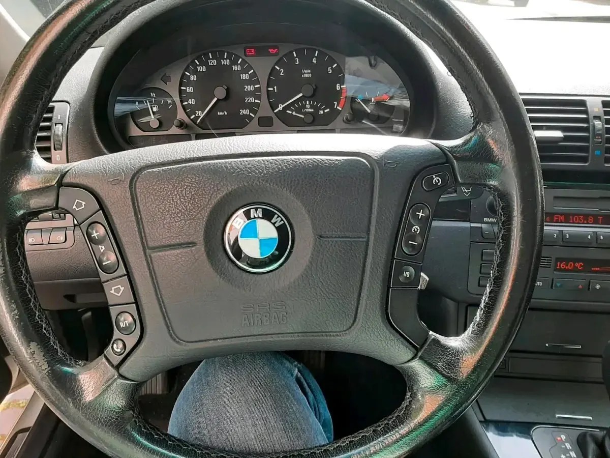 Gebraucht BMW 320 150 PS (110 kW) 1999 Grau Limousine