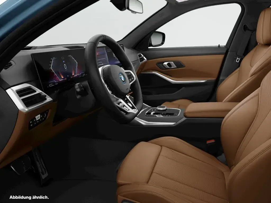 Gebraucht BMW 330e Comfort Edition 292 PS (214 kW) 2025 Kombi