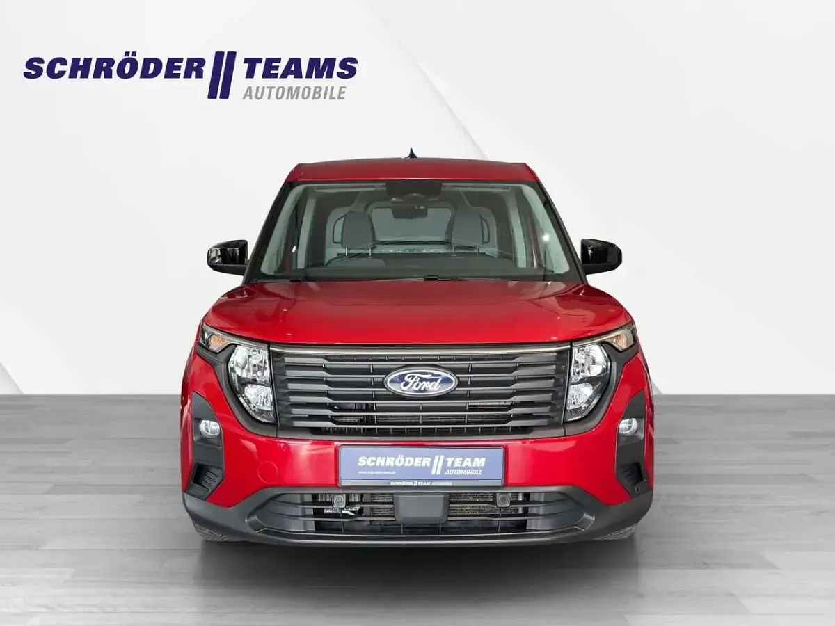 Gebraucht Ford Courier Limited 101 PS (74 kW) 2024 Fantasticred Van / Kleinbus