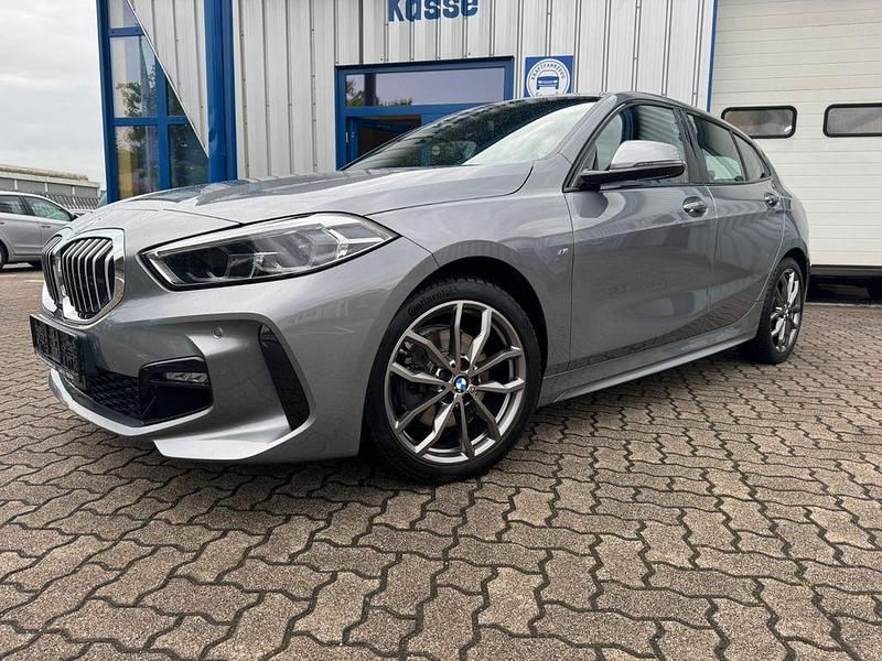 Gebraucht BMW 118 M Sport 136 PS (100 kW) 2023 Grau Kleinwagen