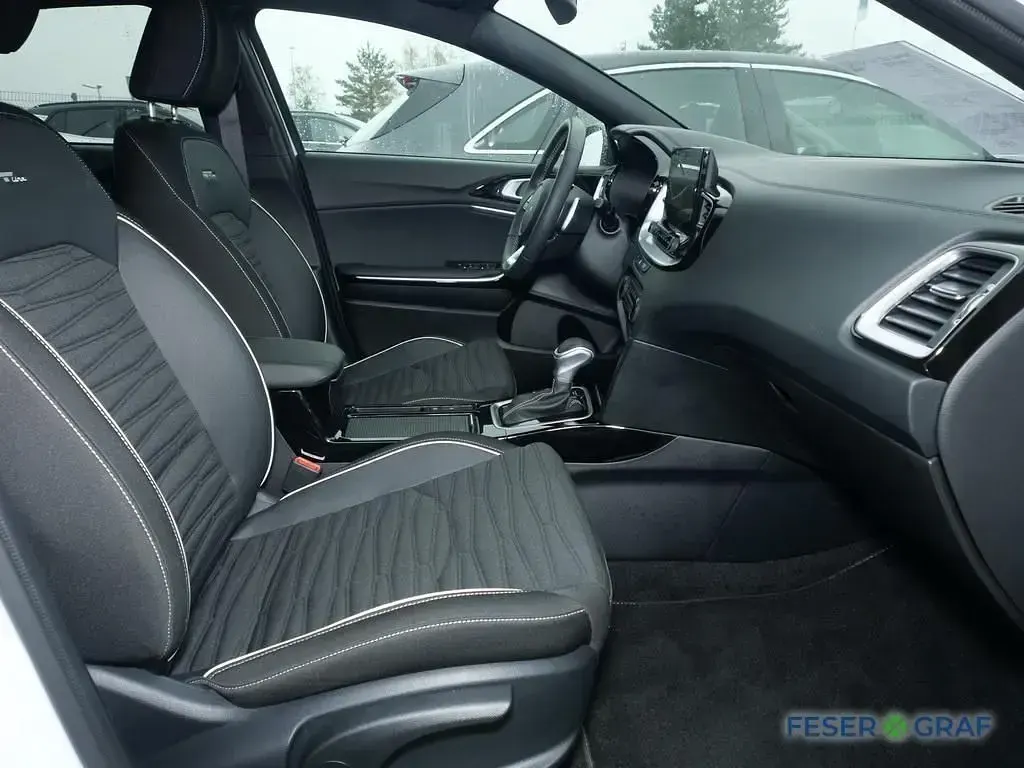 Gebraucht Kia XCeed GT-Line 140 PS (102 kW) 2025 Deluxe weiss SUV