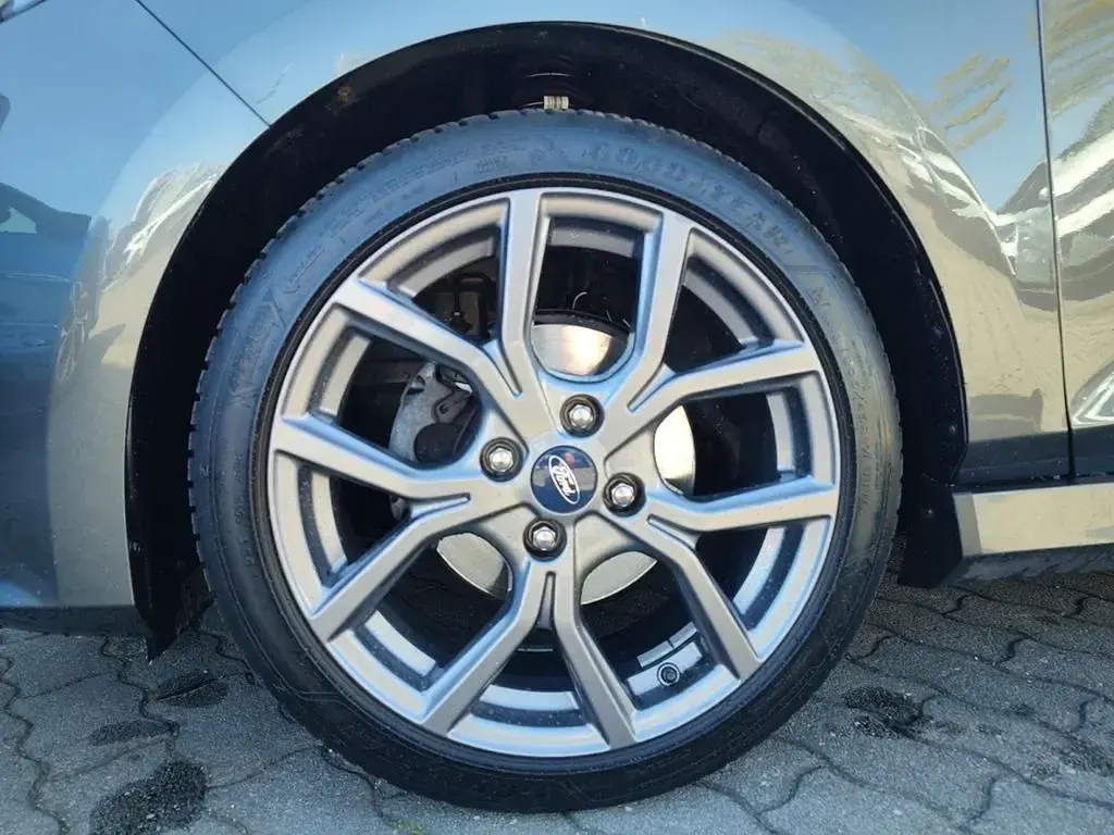 Gebraucht Ford Fiesta ST-Line 125 PS (91 kW) 2022 Metallic) (grau Kleinwagen