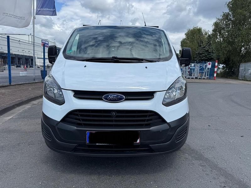 Second-hand Ford Transit Custom 101 CP (74 kW) 2014 Alb Monovolum