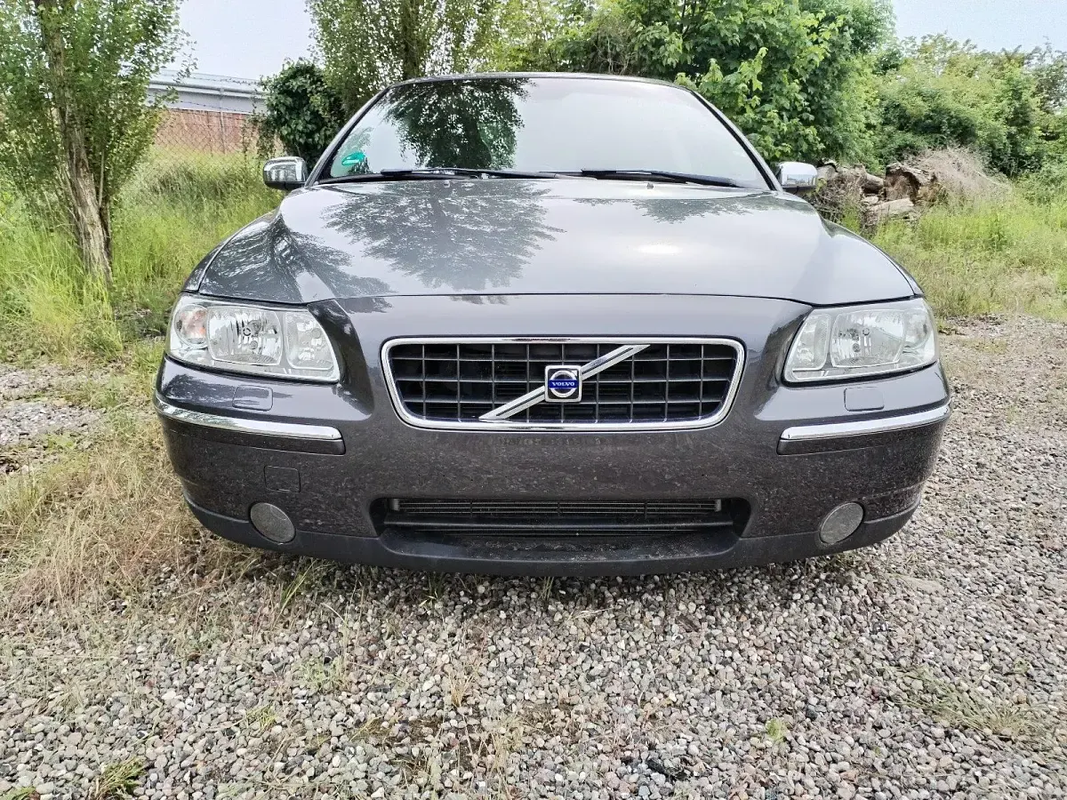 Gebraucht Volvo S60 170 PS (125 kW) 2005 Grau Limousine