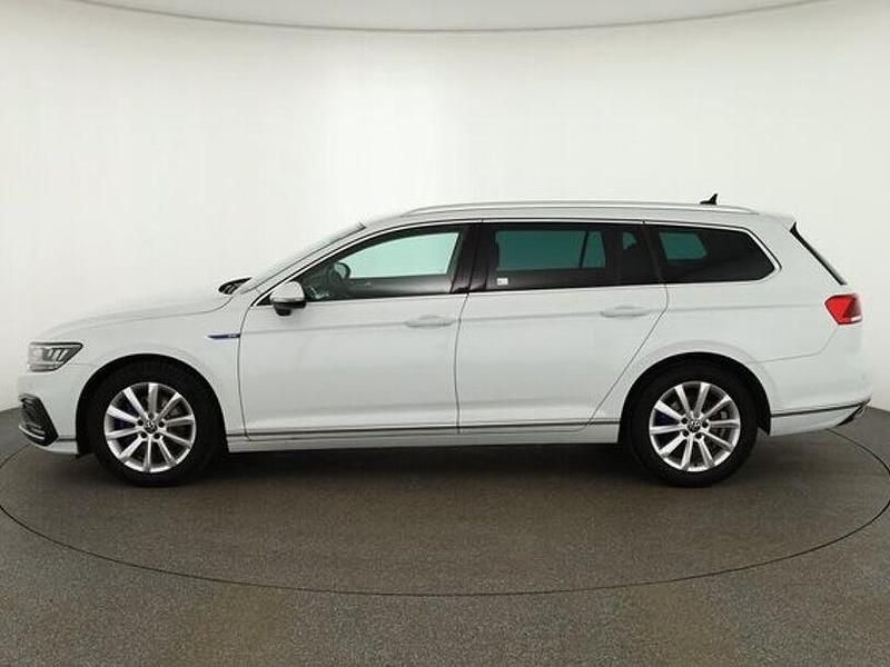 Gebraucht VW Passat GTE 218 PS (160 kW) 2022 Weiß Kombi