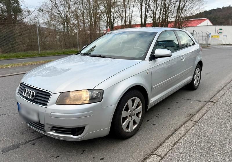 Gebraucht Audi A3 Ambition 102 PS (75 kW) 2003 Silber Kleinwagen