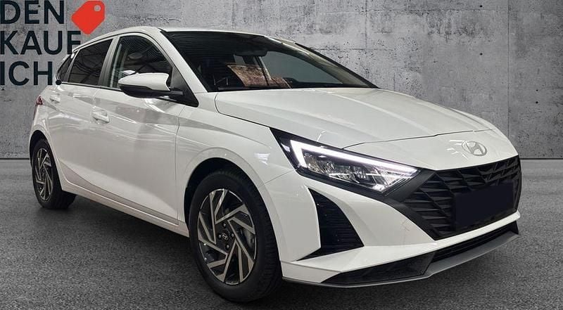 Neu Hyundai i20 Select 79 PS (58 kW) 2025 Weiß Limousine